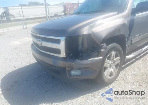 2007 Chevrolet Silverado 1500 Ltz from USA, damaged, VIN 2GCEC13J171522867